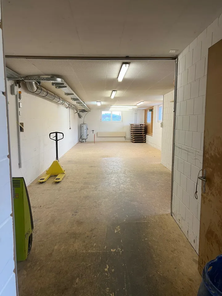 Büroräumlichkeiten, Gewerberaum, Lagerraum – foto 9 di 11