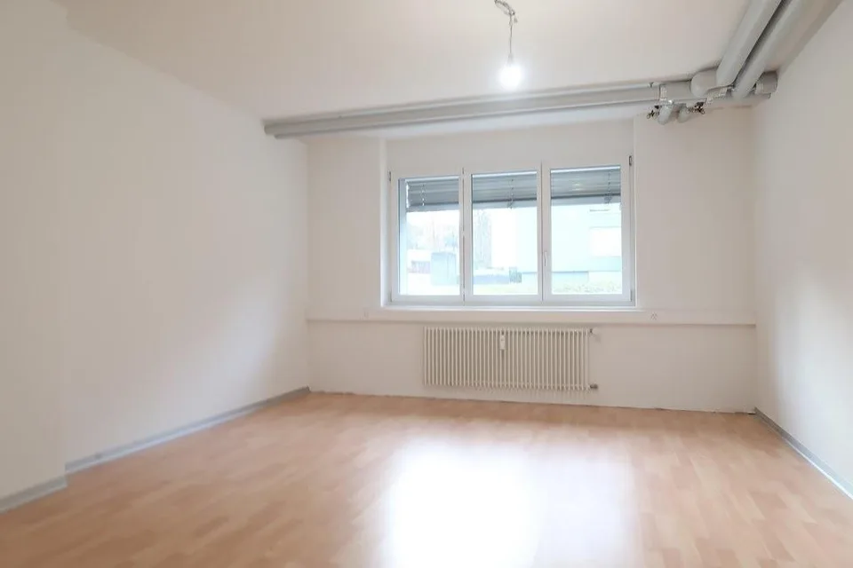 Grosszügig, flexibel und vielseitig nutzbar – Foto 8 von 13