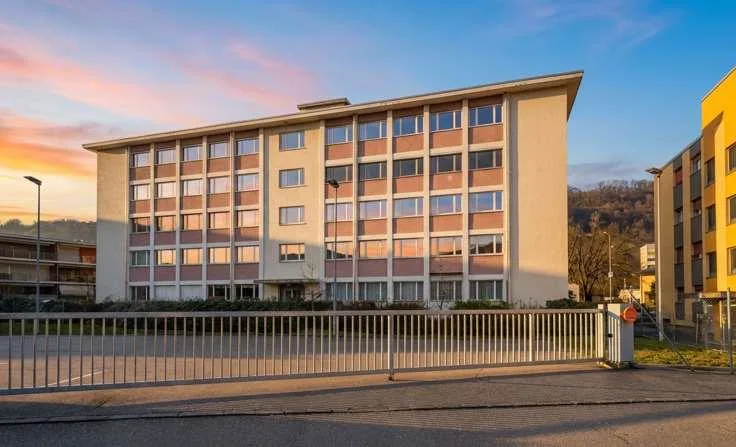 Ampio ufficio open space (250 m²) - Lamone, a pochi minuti dalla stazi