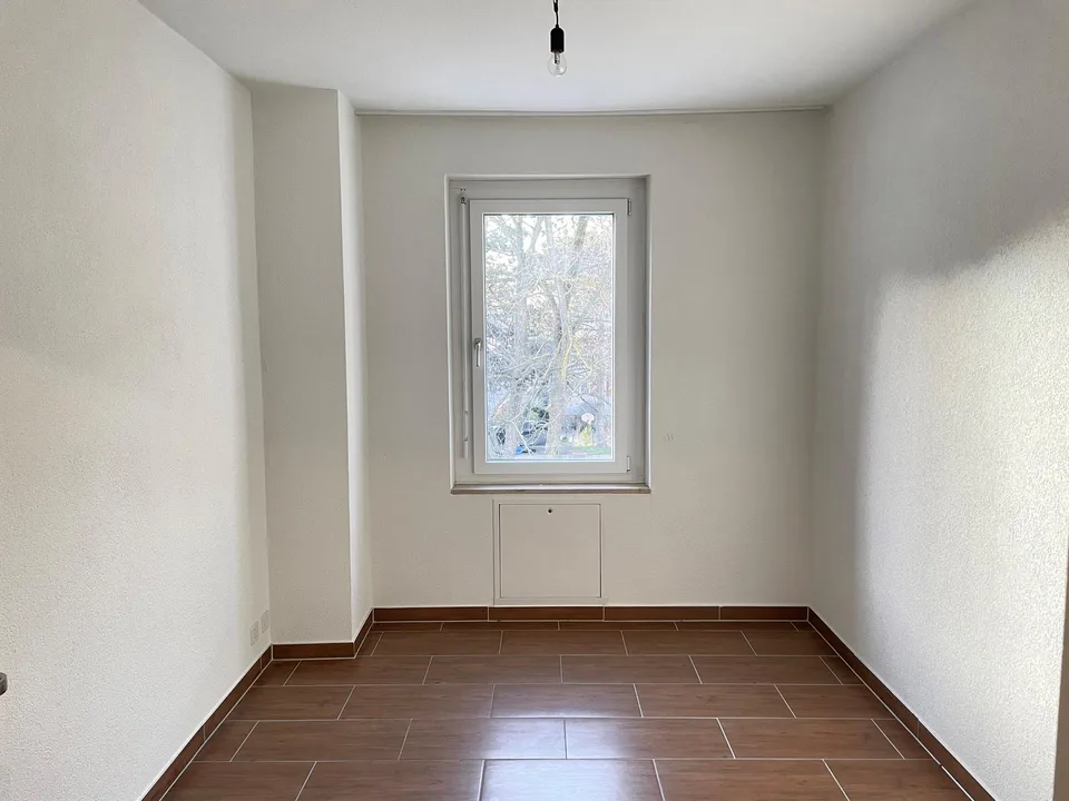 4.5-Zimmer-Maisonette-Dachwohnung mit Kamin und Waschmaschine