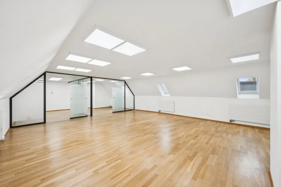 Grossraumbüro im Zentrum von Basel-Stadt