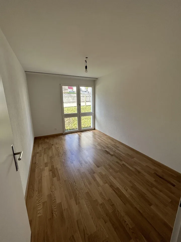 Renovierte und helle 4.5 Zimmer Wohnung