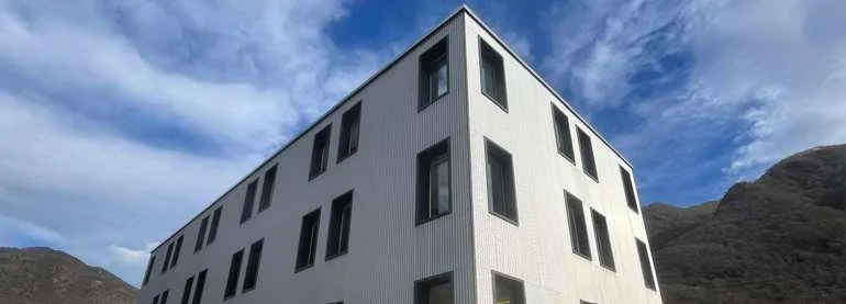 Spazio commerciale/uffici di 4 locali in affitto - Mezzovico