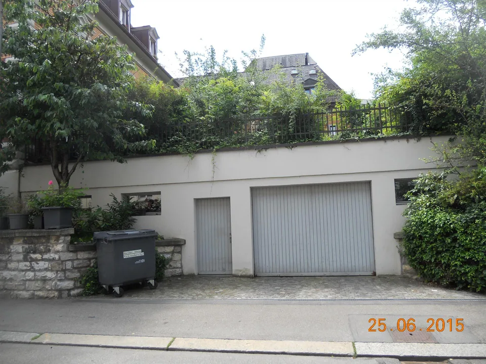 Freie Tiefgaragenplätze