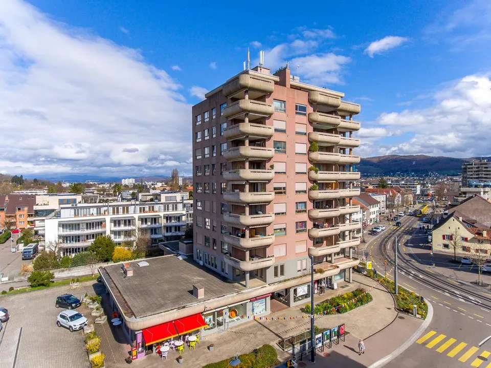 Helle Wohnung im Zentrum von Reinach