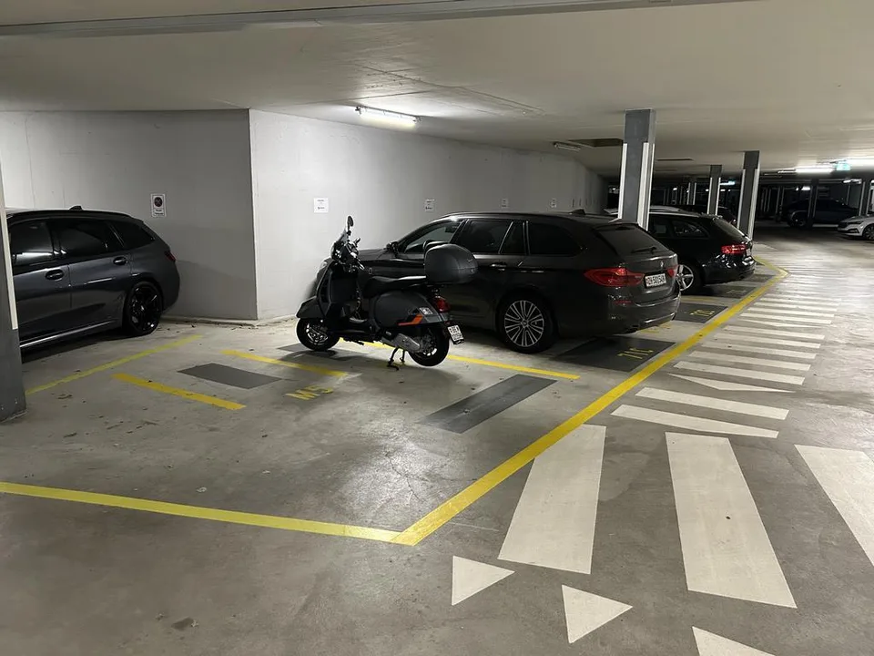 Suchen Sie ein warmes Zuhause für Ihr Motorfahrzeug?