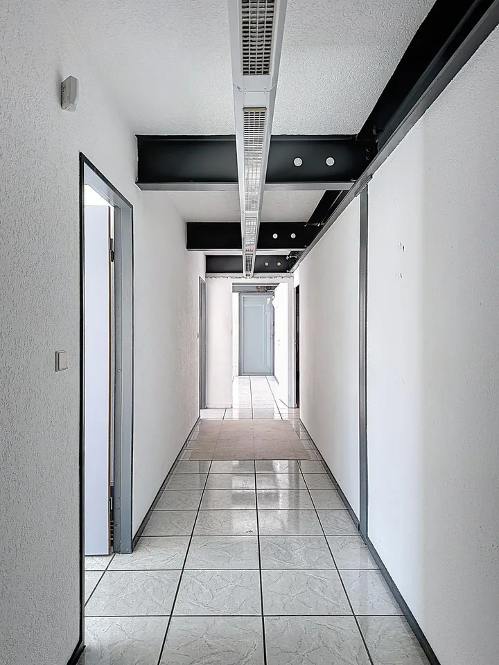 Atelier ou bureaux ? Créez votre espace sur mesure...