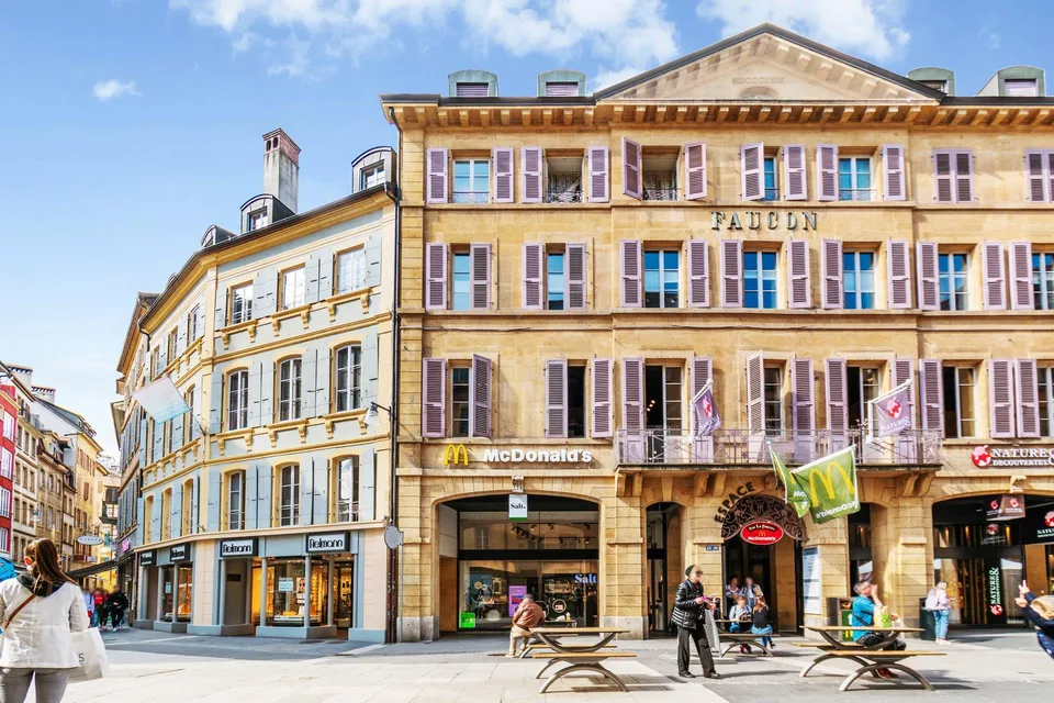 Au coeur de la zone piétonne