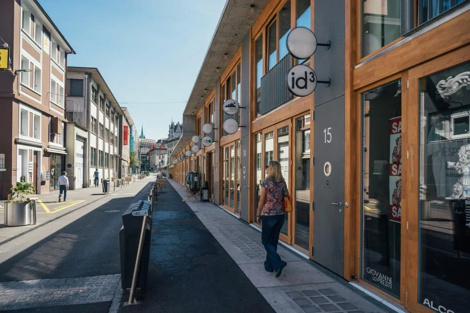 Arcade commerciale de 75 m2 en centre-ville