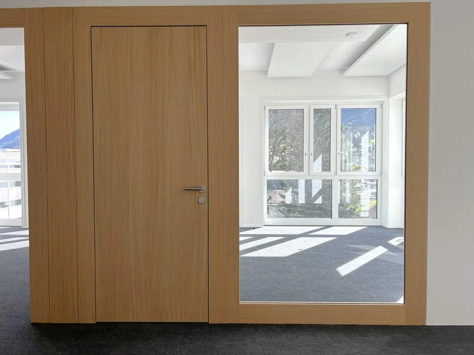 *** ERSTBEZUG ***  Penthouse-Panorama-Büro mit vielen Extras im Dor...