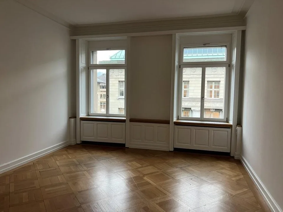 Attraktive Büroräumlichkeit im Herzen der Bahnhofstrasse!