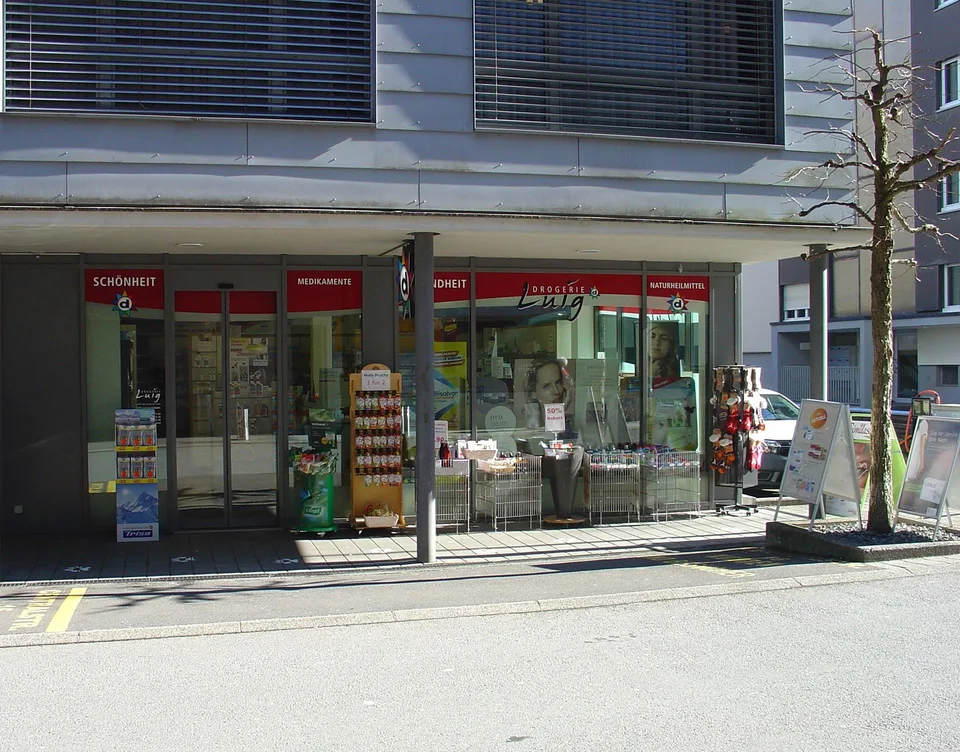 Repräsentatives Ladenlokal an bester Passantenlage in Goldau