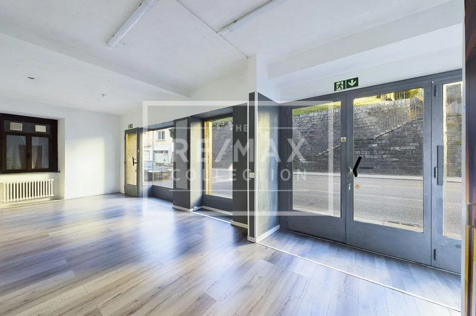 Spazio ideale per la tua attività! Locale commerciale a Loreto – foto 9 di 9