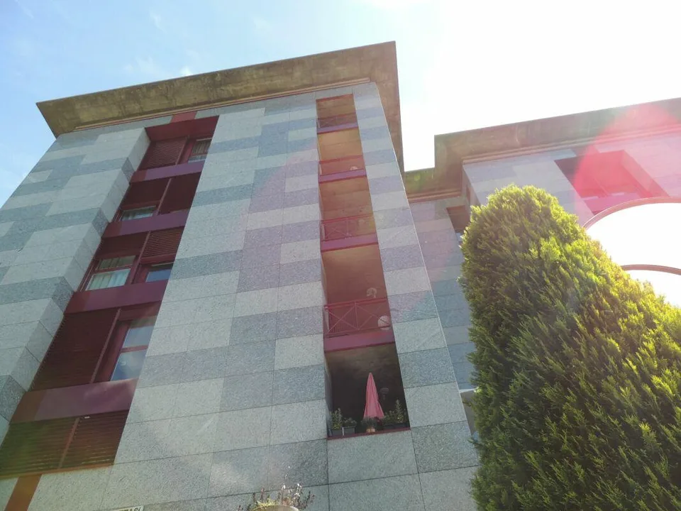 SPAZIO COMMERCIALE CON AMPIE VETRATE (ricerca subentrante) – photo 21 of 22