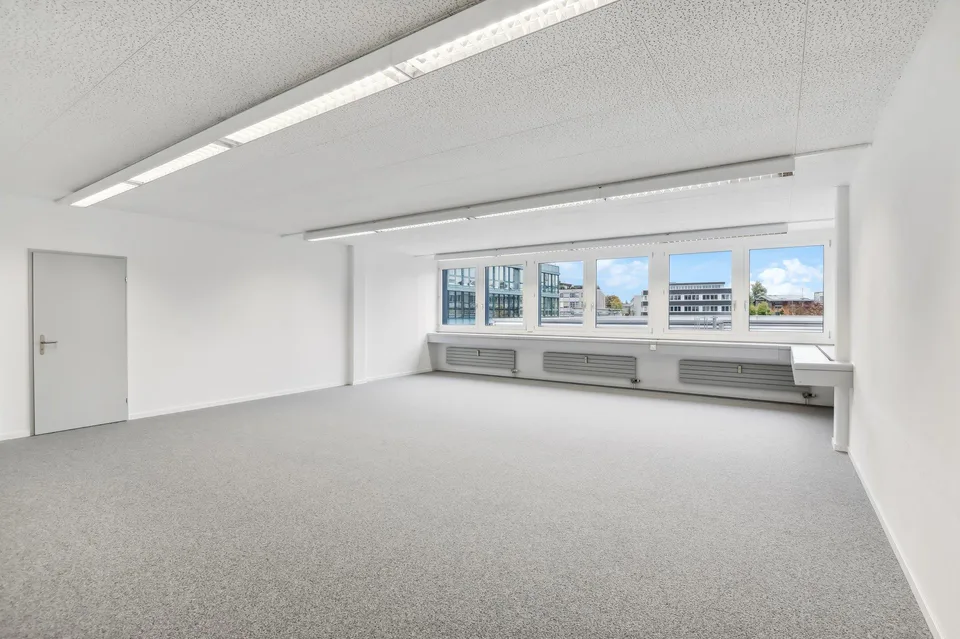 Attraktives Kleinbüro in Steinhausen