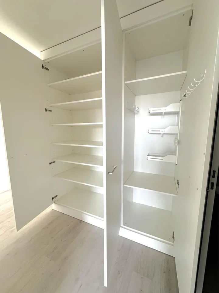 Grosszügige 4.5 Zimmerwohnung im 2.OG – Foto 10 von 13