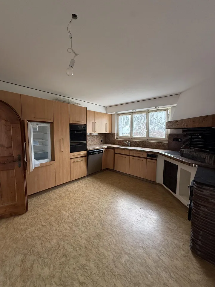 Grosszügige Wohnung im Osten der Stadt - FRISCH SANIERT – Foto 8 von 26