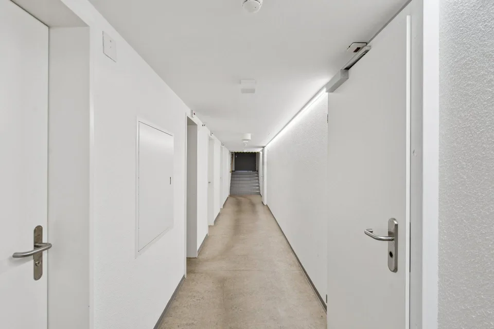 Büro im (Einkaufs-)Zentrum von St.Gallen – foto 9 di 11