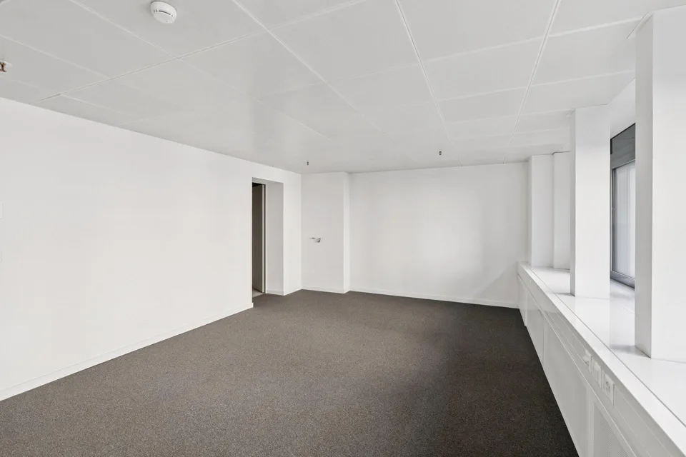 Büro im (Einkaufs-)Zentrum von St.Gallen – foto 8 di 11
