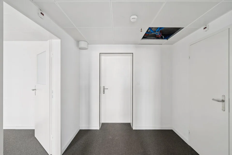 Büro im (Einkaufs-)Zentrum von St.Gallen – foto 10 di 11