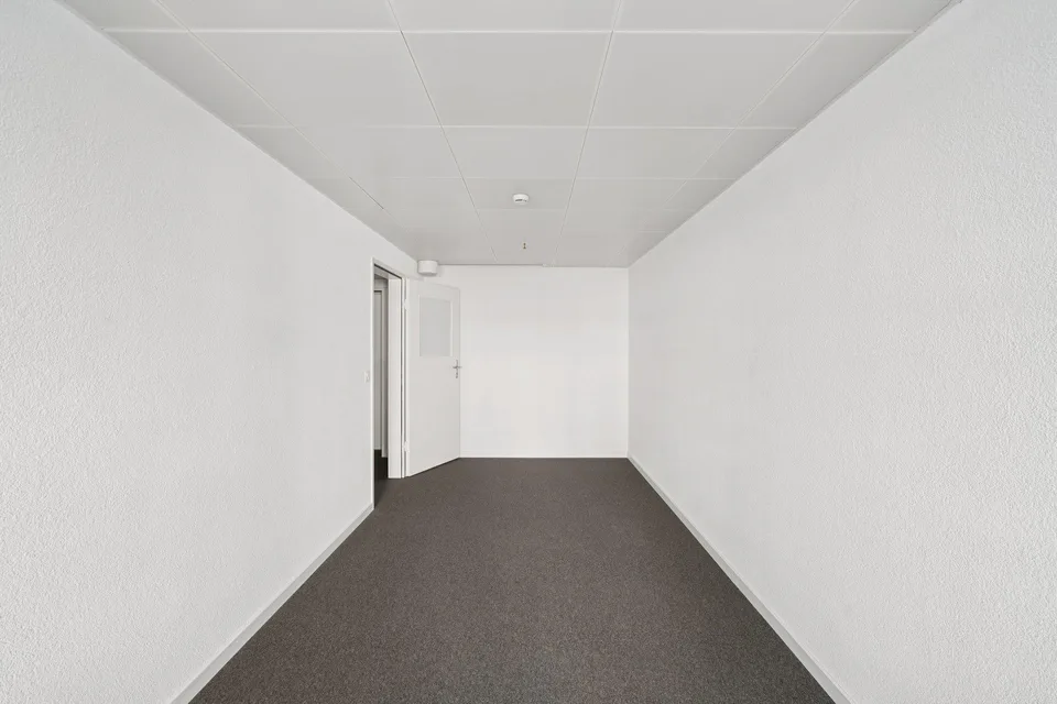 Büro im (Einkaufs-)Zentrum von St.Gallen – foto 7 di 11