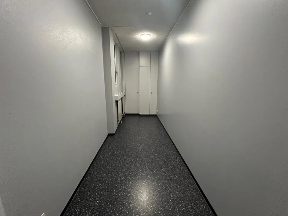 Attraktive Gewerberäumlichkeiten im Herzen von St. Gallen – photo 11 sur 14