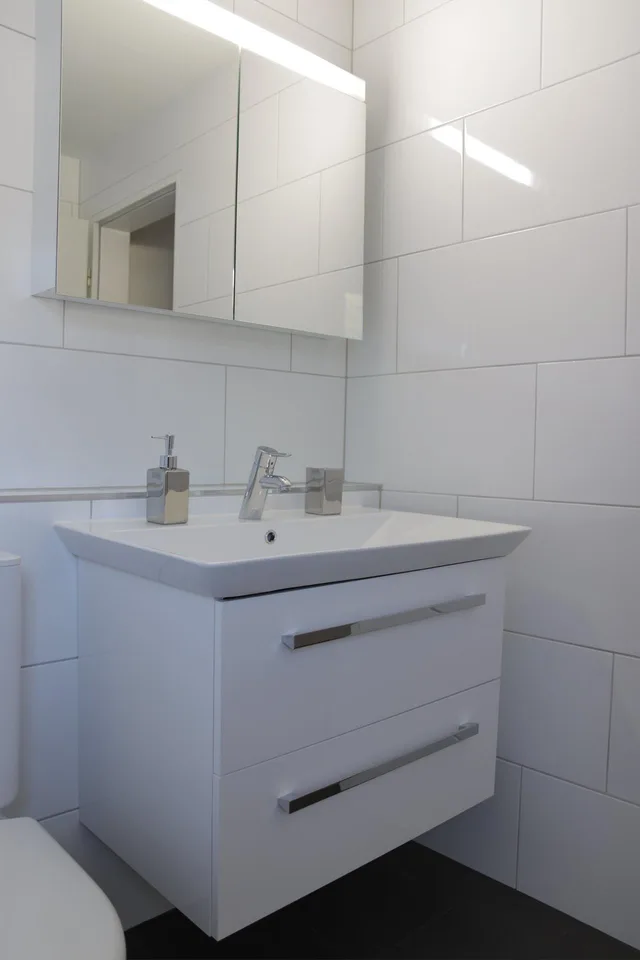 5.5-Zimmer-Maisonettewohnung mit Loggia im Herzen von Giebenach – Foto 14 von 15