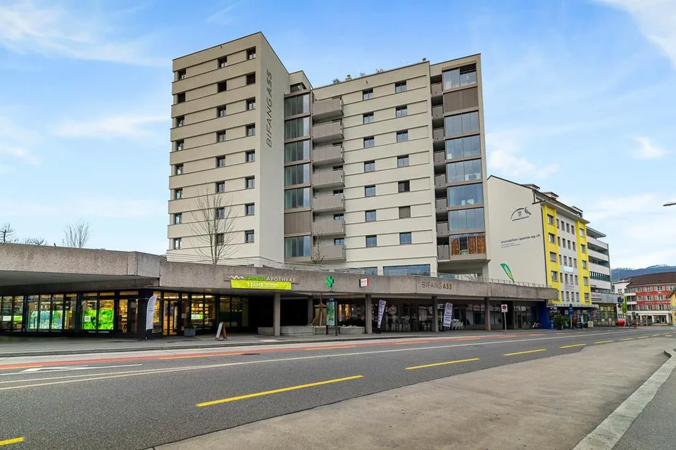 Parkplatz an der Aarauerstrasse 55 gesucht?