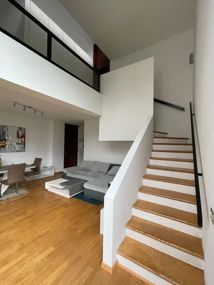 Appartamento attico duplex in centro città