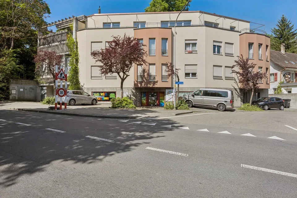 3.5-Zimmer Attikawohnung im Weissenbühl