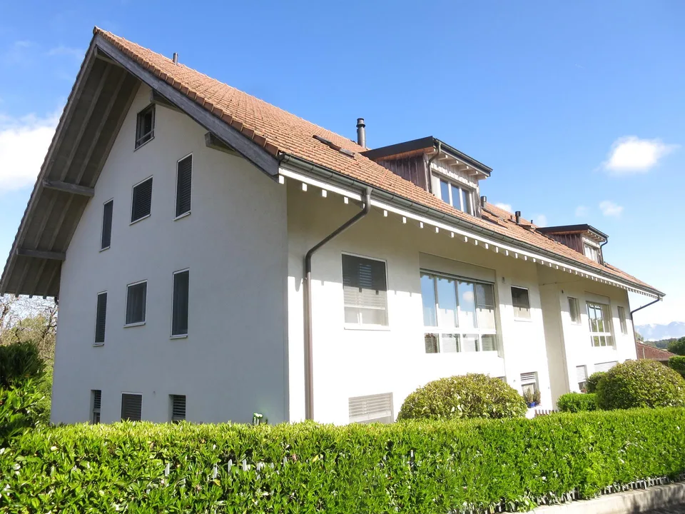 *1 Monat gratis wohnen* - 4.5-Zimmer Maisonettewohnung mit Sauna