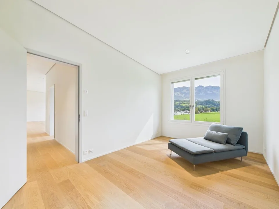 Moderne Gewerbefläche mit Weitblick