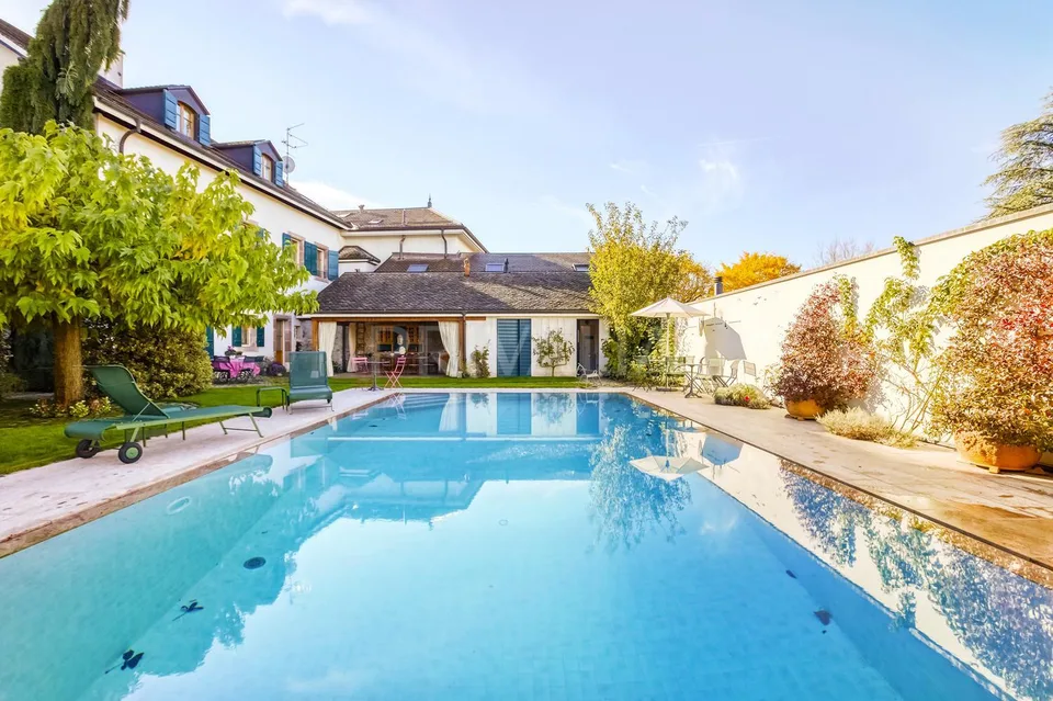 Luxueuse demeure du début du 19ème siècle avec piscine