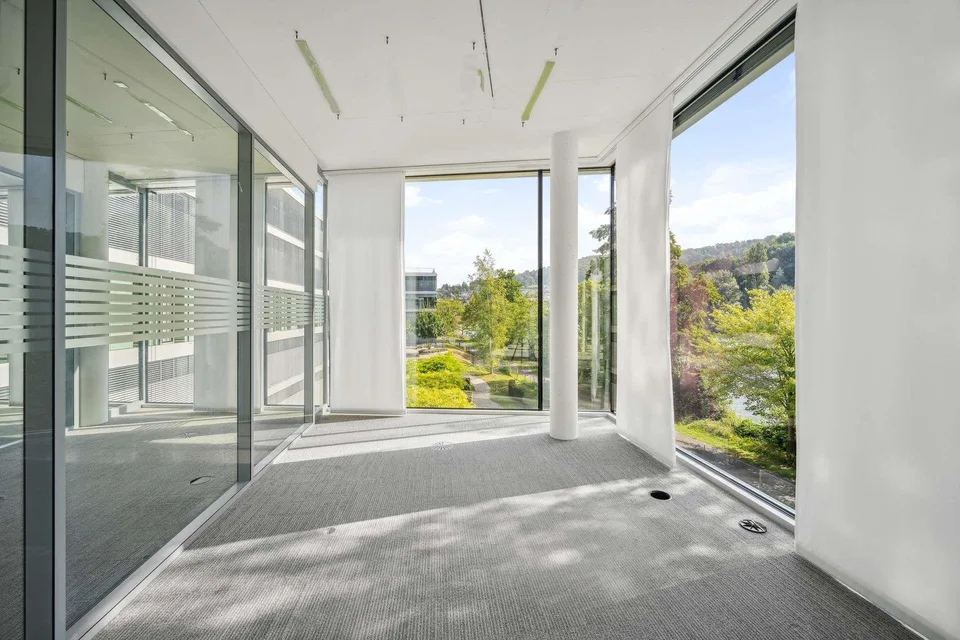 Exzellente Büroflächen direkt am Rheinufer – Foto 8 von 21