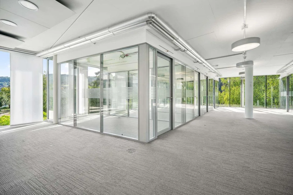 Exzellente Büroflächen direkt am Rheinufer – Foto 14 von 28