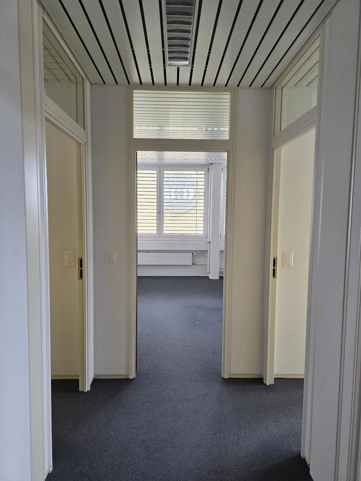 Büroräumlichkeiten im Bösch in Hünenberg – Foto 7 von 8