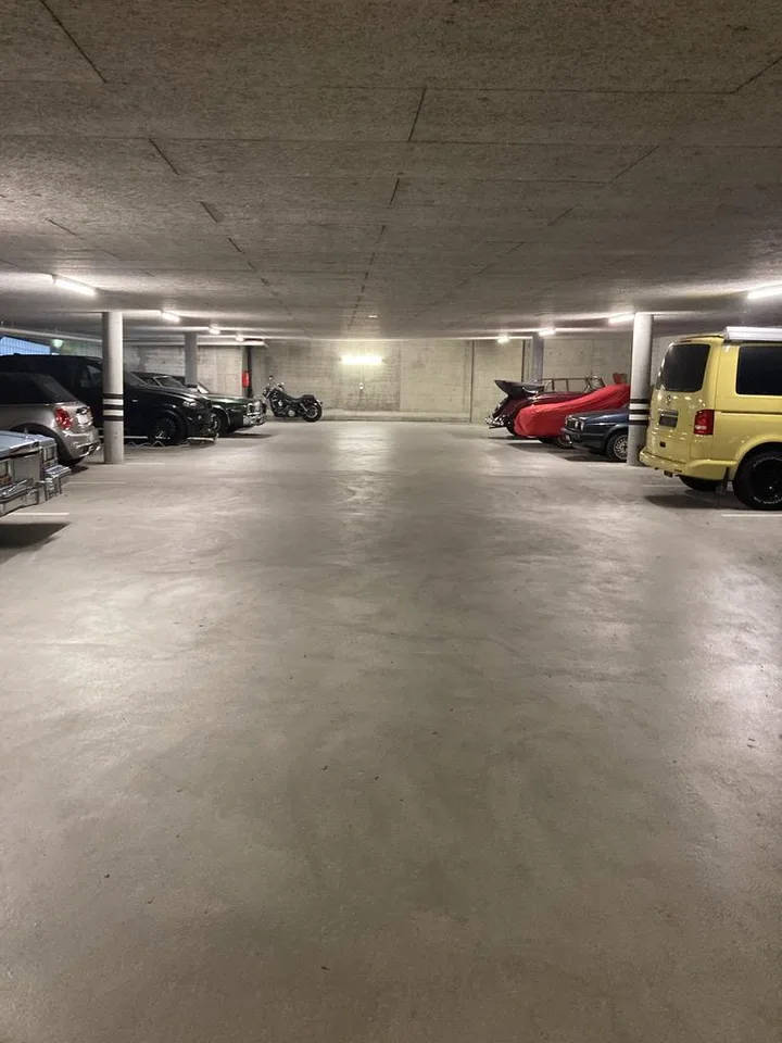 Freie Einstellplätze im Honerethof