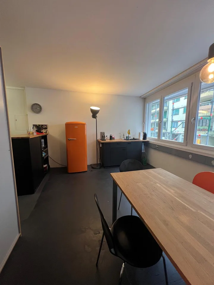 Helle und zeitgemässe Bürofläche an zentraler Lage in Luzern – Foto 8 von 8