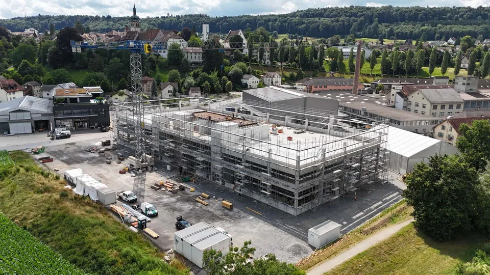 multifunktionale Gewerbe- und Industriehalle Erstbezug bis 8000m2 – Foto 7 von 10