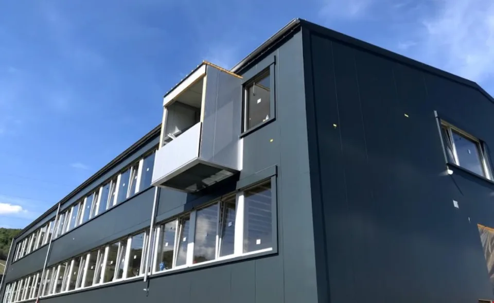 Spécialistes Immobilier Commercial ventes, locations & remises de bail – foto 11 di 12