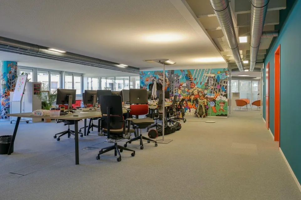 Vos bureaux de 1500 m² divisibles dès 450 m² à louer à Lausanne cen...
