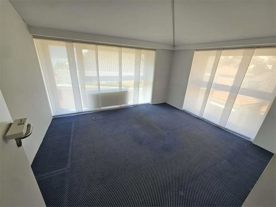 Lugano centro, ufficio ultimo piano 7.5 locali