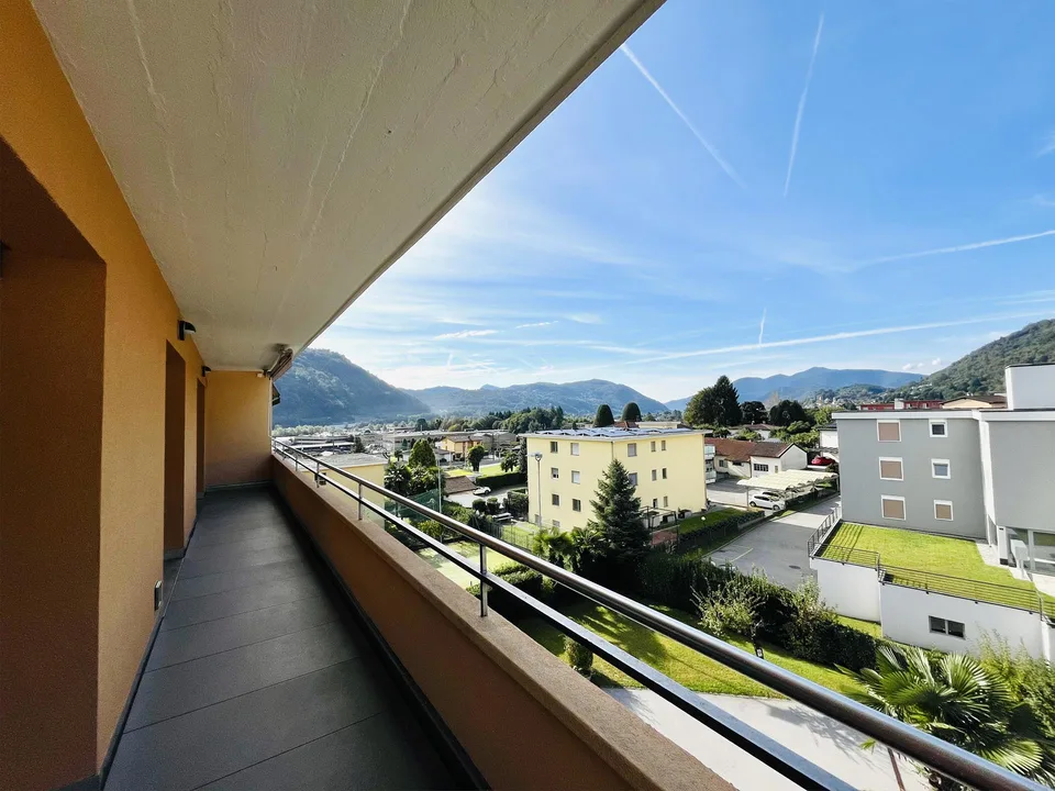 CONFORTEVOLE APPARTAMENTO 4.5 LOCALI