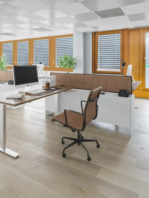 Surface de 50 m² à la Route Suisse 7 - Un espace fonctionnel et acc...