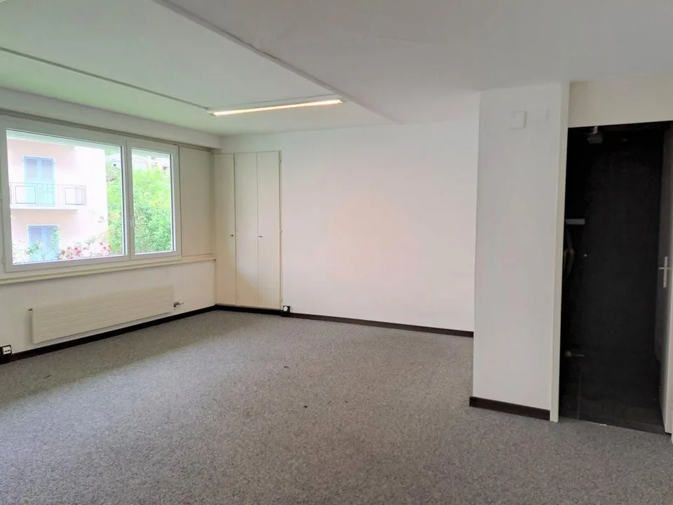 Bureaux lumineux au centre-ville 2 mois de loyers offerts