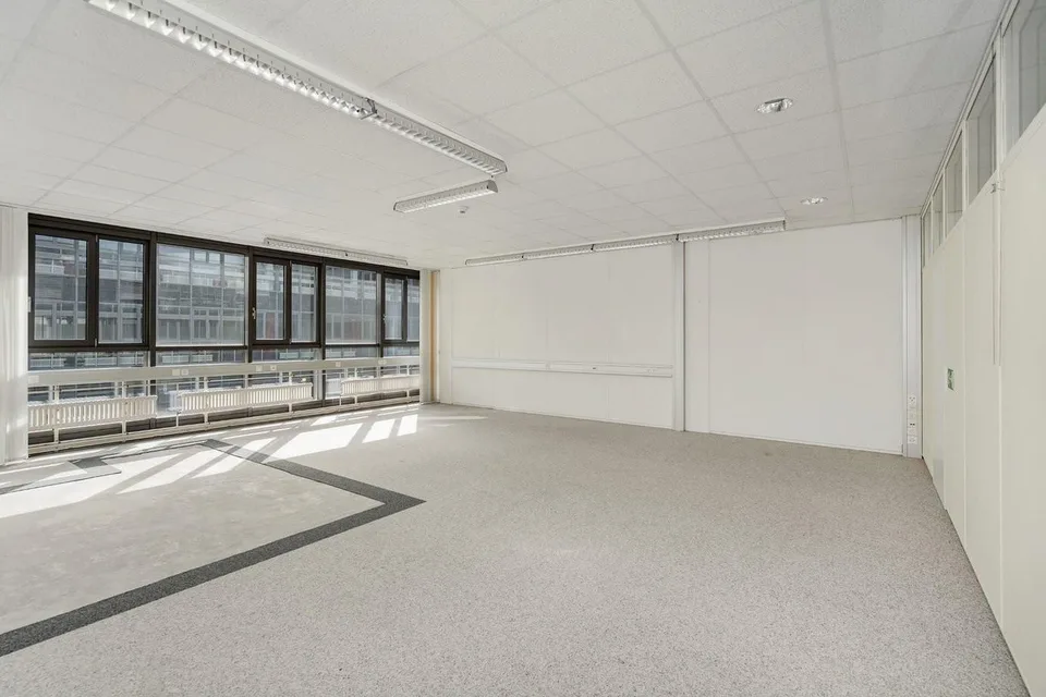 Freie Gewerbefläche von 64 m²