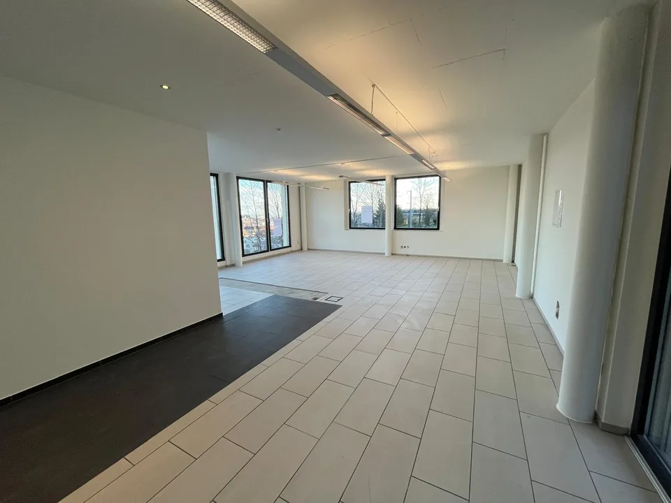 exklusive Gewerberäume im Linsebühl-Dreilindenquartier