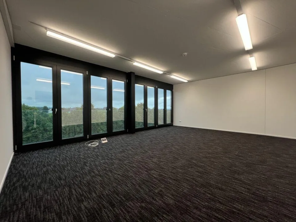 Modernes Büro an Verkehrsgünstiger Lage