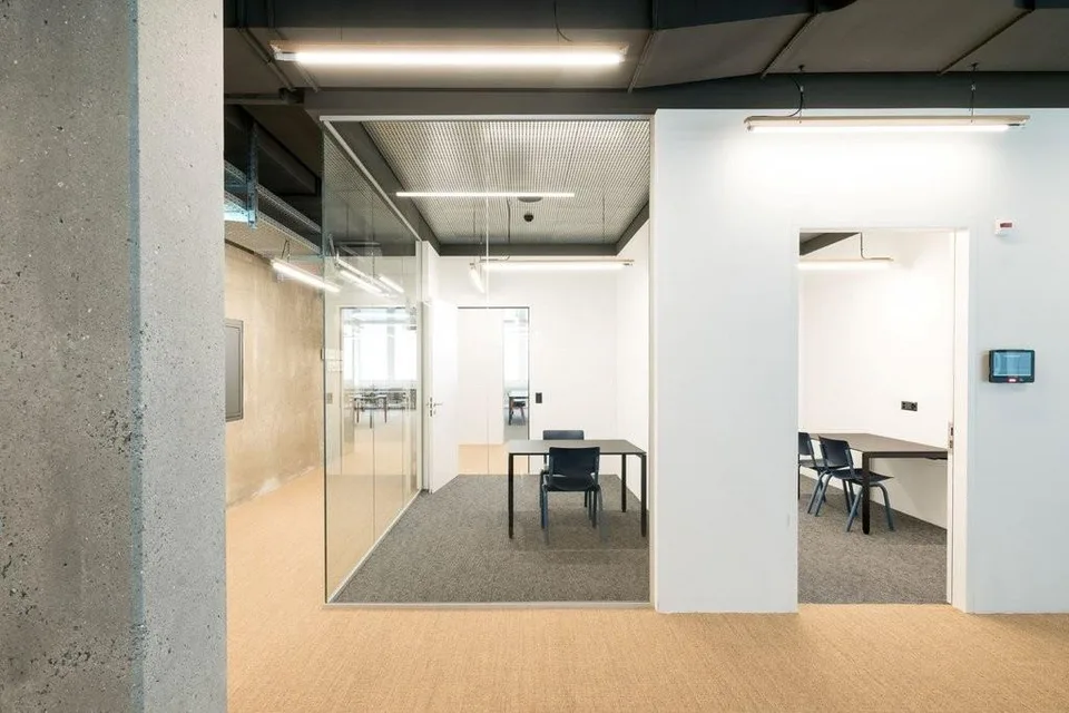 Flexible und moderne Büros in Reinach mit 3 bis 12 Arbeitsplätzen – foto 7 di 8