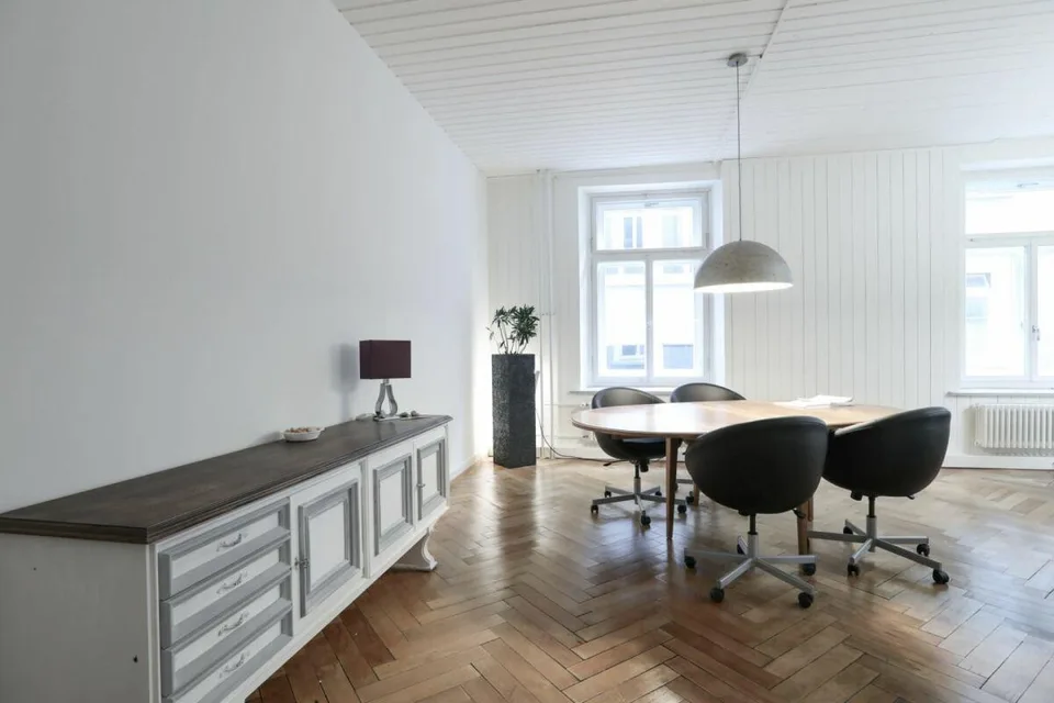 Einzigartig und Charmant - Das perfekte Büro für Ihr Unternehmen!